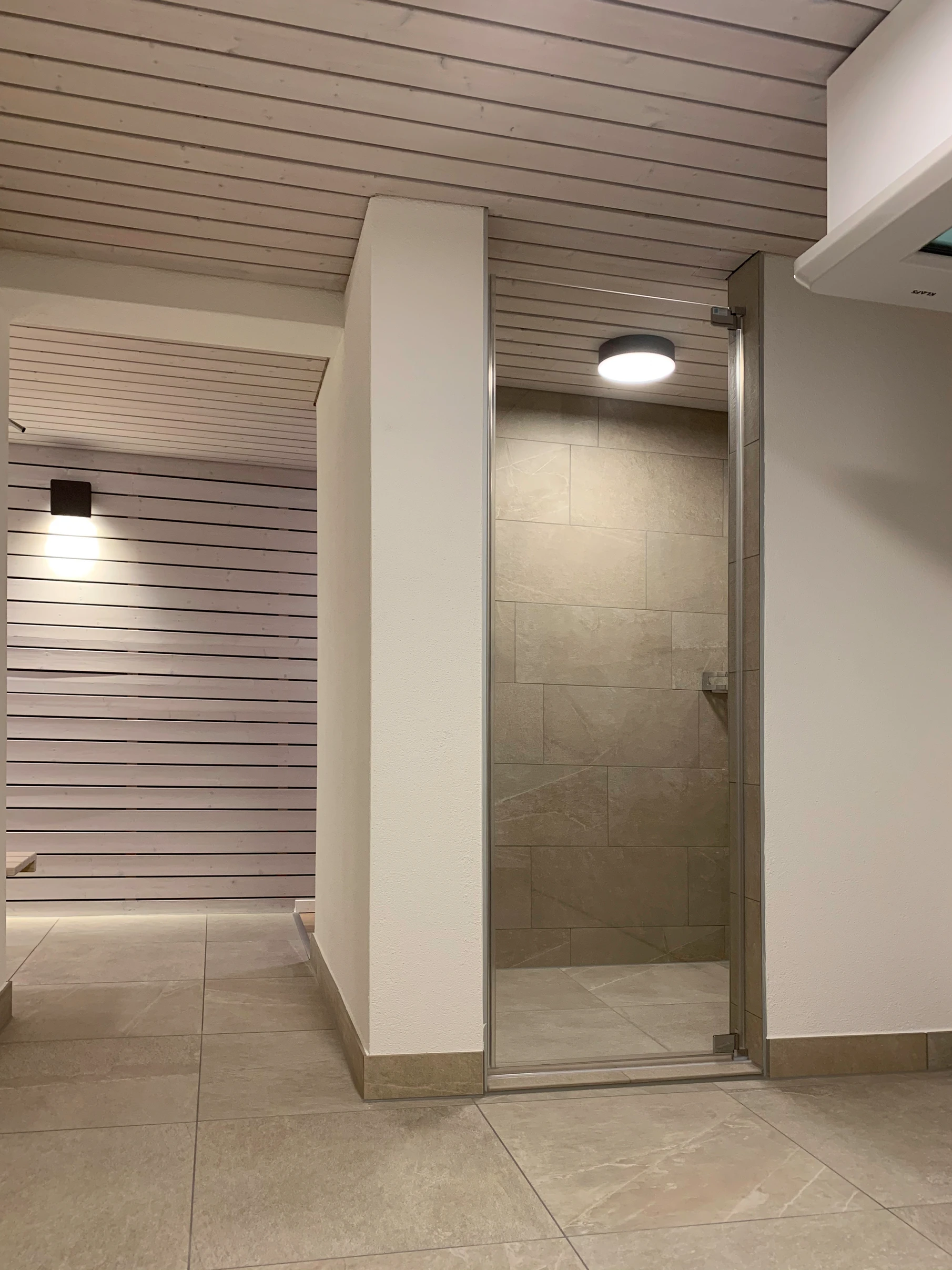 Spa Unterägeri — Aufnahme